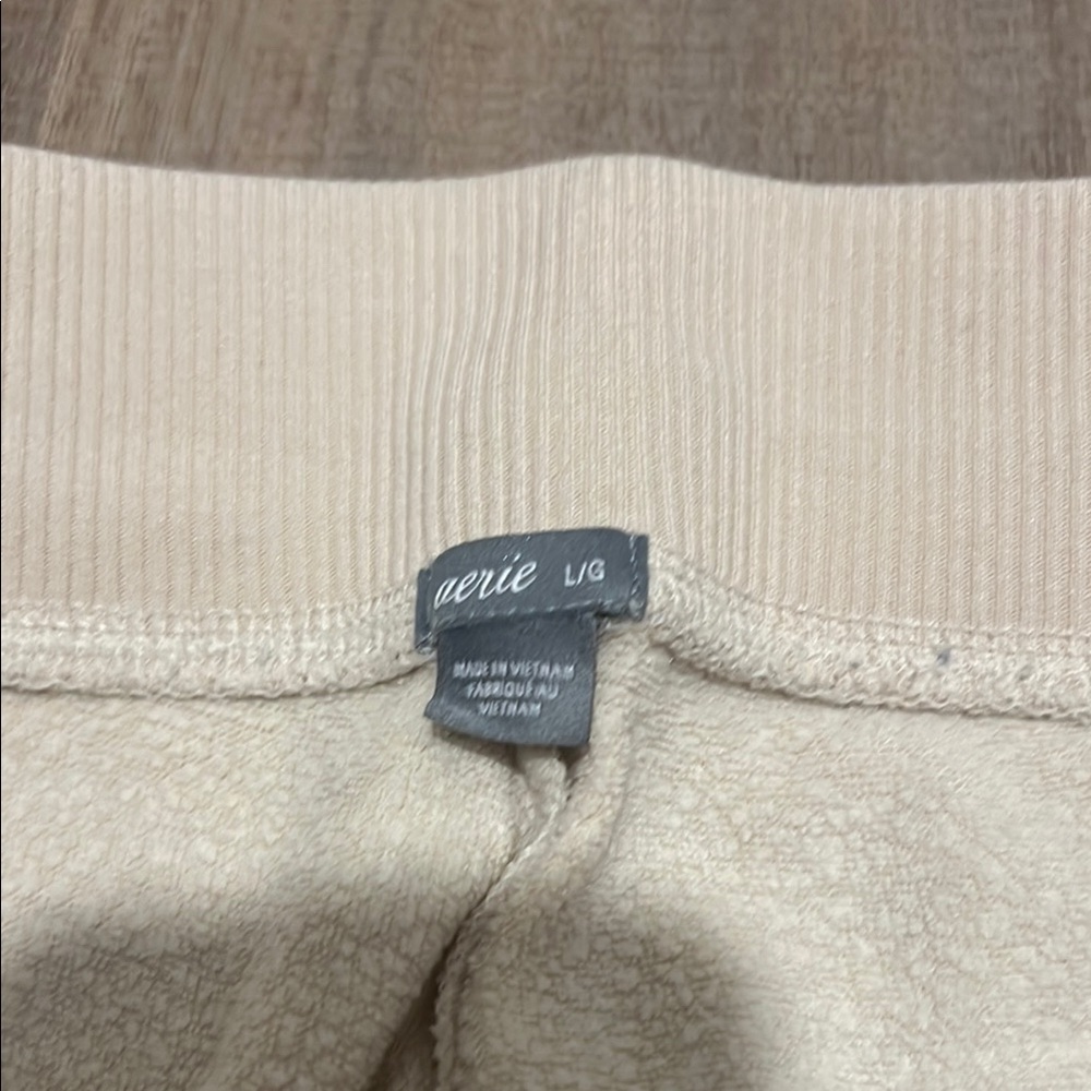 Aerie Cream Jogger Pants - Picture 3 of 4